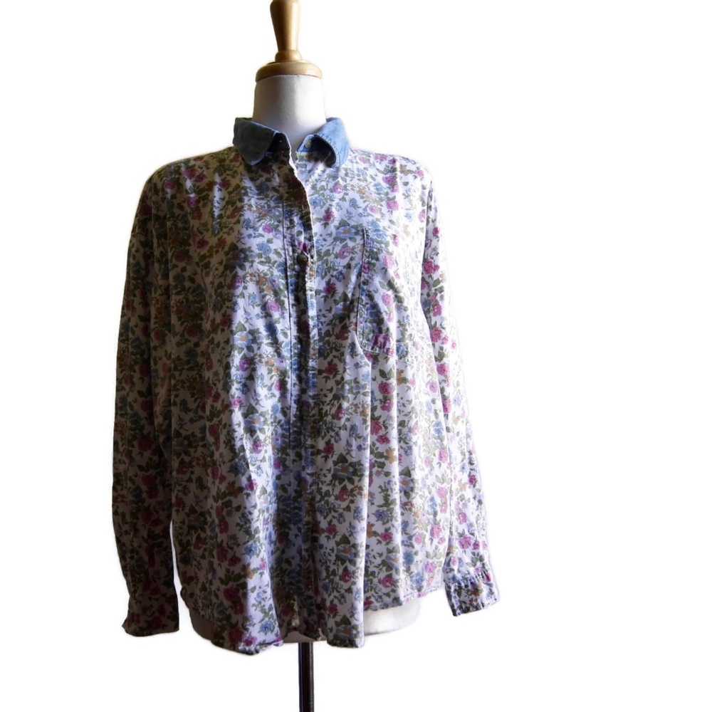 1990s Vintage Laura Katherine Floral Shirt